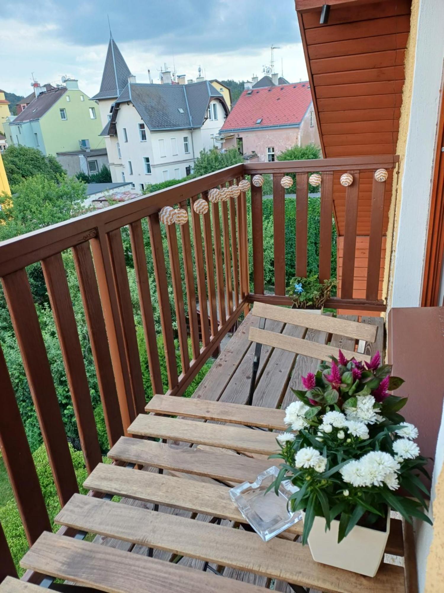 Loft Apartment Karlovy Vary Ngoại thất bức ảnh